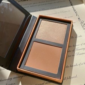 Colourpop x Alexis Ren pressed powder highlighter & bronzer